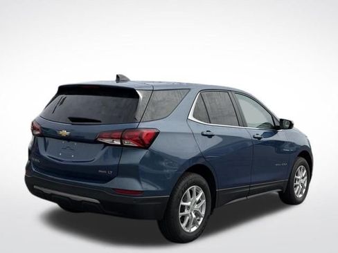 Used 2024 Chevrolet Equinox LT AWD/4WD image 6