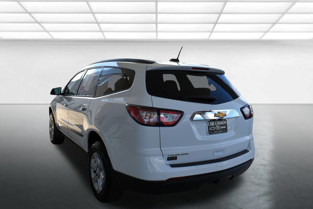 Used 2017 Chevrolet Traverse LS FWD image 8
