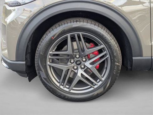 New 2026 Ford Explorer ST AWD/4WD image 9