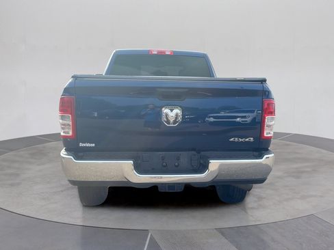 Used 2024 RAM 2500 Tradesman w/ Chrome Appearance Group AWD/4WD image 5