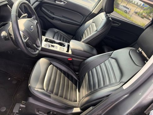 Used 2023 Ford Edge SEL w/ Convenience Package AWD/4WD image 9