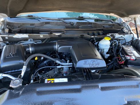 Used 2020 RAM 1500 Classic Warlock w/ Electronics Group image 13