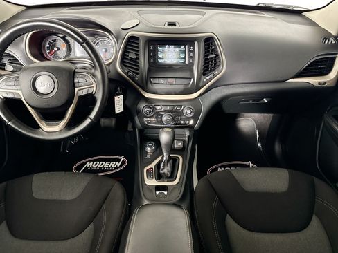 Used 2016 Jeep Cherokee Sport w/ Cold Weather Group AWD/4WD image 21