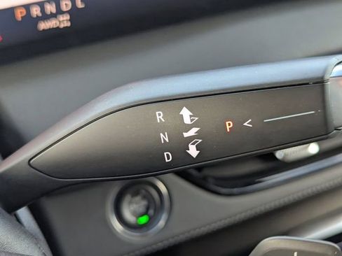 Used 2026 Buick Enclave Preferred image 32