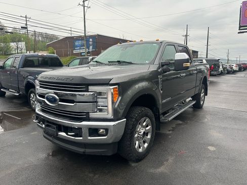 Used 2019 Ford F250 Lariat w/ Lariat Ultimate Package AWD/4WD image 1