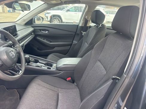 Used 2024 Honda Accord EX image 9