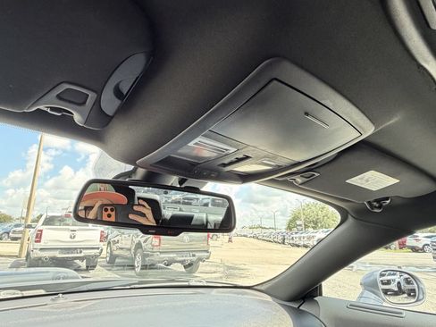 Used 2016 Dodge Challenger R/T Scat Pack RWD image 31