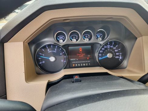 Used 2011 Ford F250 XLT w/ XLT Premium Pkg image 21