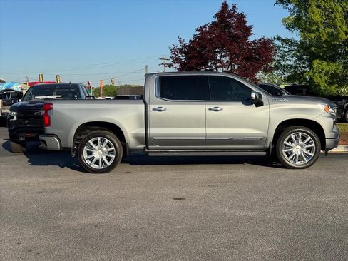 New 2026 Chevrolet Silverado 1500 High Country AWD/4WD image 2