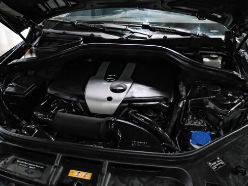 Used 2015 Mercedes-Benz ML 250 BlueTEC 4MATIC image 44