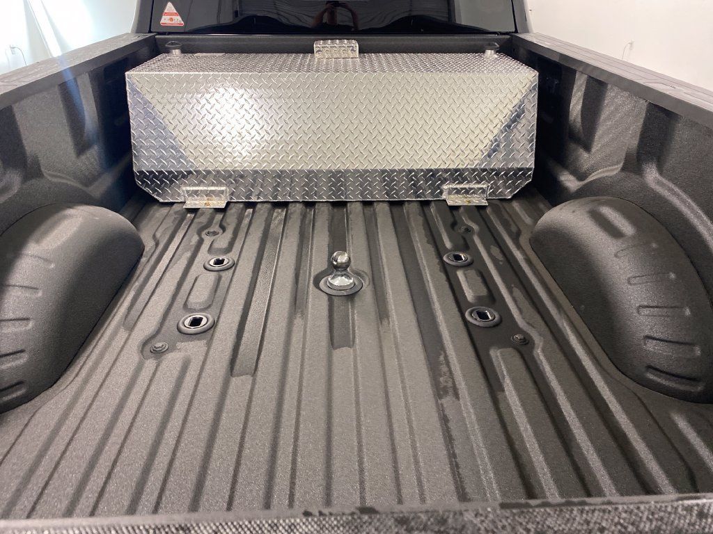 Used 2026 Ford F450 King Ranch w/ Camper Package AWD/4WD image 9