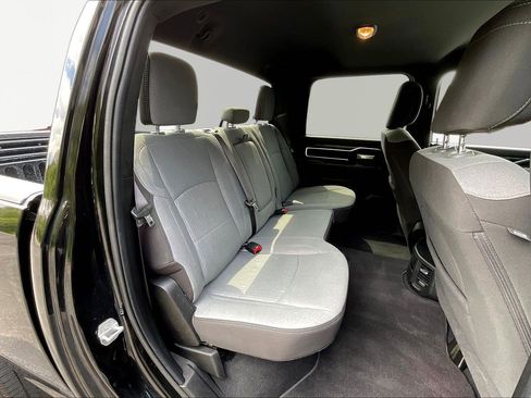 Used 2024 RAM 2500 Big Horn image 26