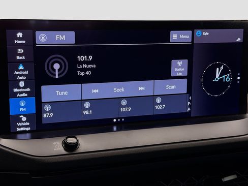 Used 2024 Honda Accord Sport image 9