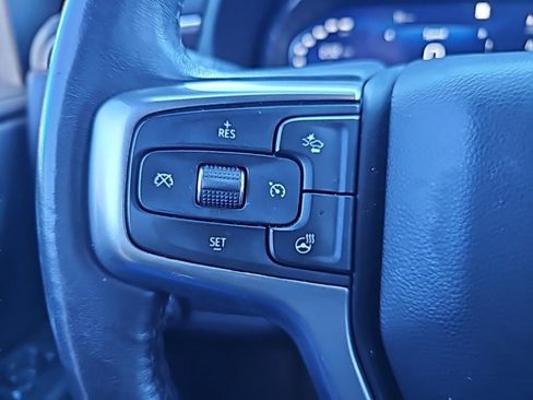 Used 2022 Chevrolet Tahoe Z71 w/ Luxury Package image 13