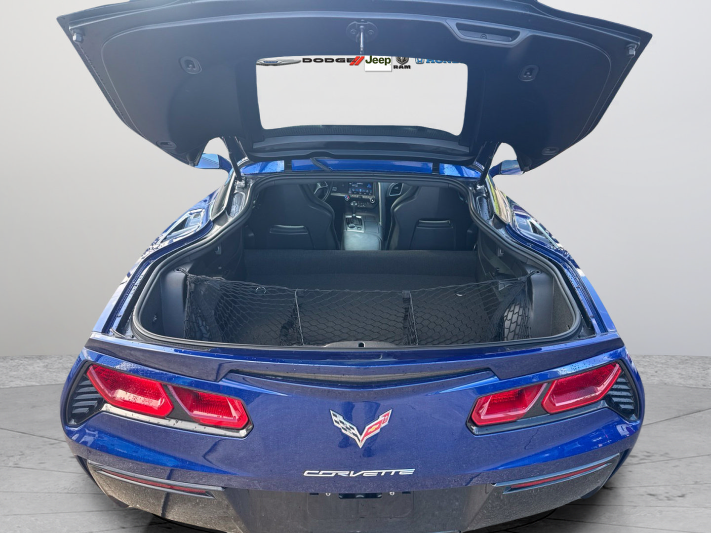 Used 2019 Chevrolet Corvette Stingray Coupe w/ 1LT RWD image 25