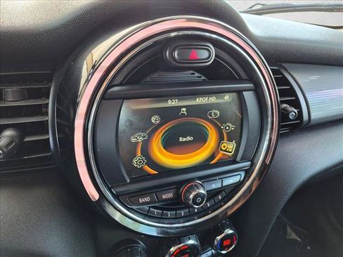 Used 2018 MINI Cooper 2-Door Hardtop FWD image 13