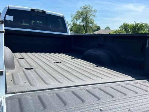 Used 2025 RAM 3500 Laramie AWD/4WD image 11