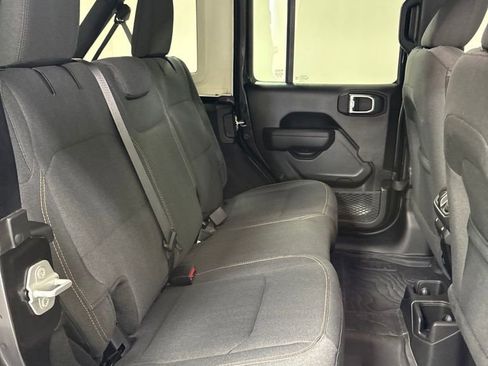Used 2026 Jeep Wrangler Unlimited Sport AWD/4WD image 30