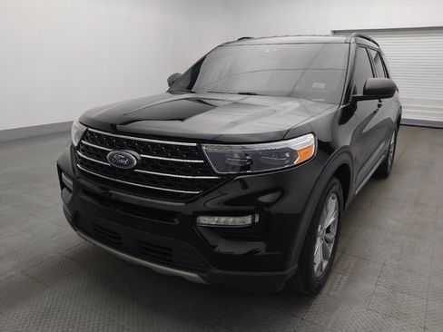 Used 2021 Ford Explorer XLT w/ Equipment Group 202A image 15