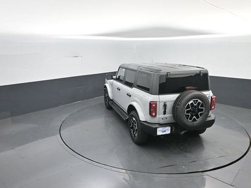 New 2026 Ford Bronco Outer Banks image 21