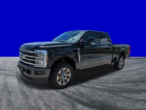 New 2026 Ford F250 King Ranch w/ FX4 Off-Road Package AWD/4WD image 8