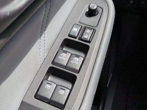 Used 2018 Subaru Outback 3.6R Limited AWD/4WD image 20