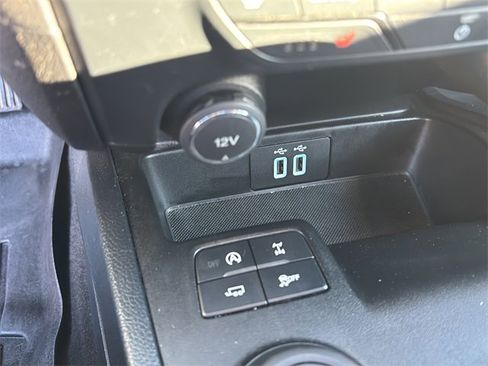 Used 2021 Ford Ranger Lariat w/ Trailer Tow Package image 26