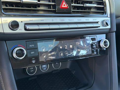 Used 2026 Genesis G70 2.5T Prestige image 30