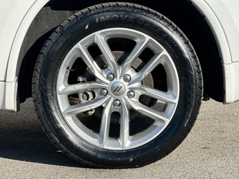Used 2024 Dodge Durango GT AWD/4WD image 33