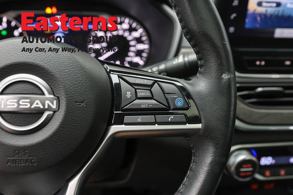 Used 2023 Nissan Altima 2.5 SL AWD/4WD image 18