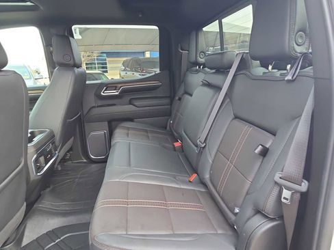 Used 2024 Chevrolet Silverado 1500 High Country w/ Technology Package image 20