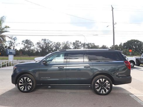 New 2025 Ford Expedition Max Platinum w/ Driver's Package image 9