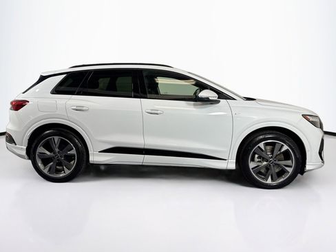 Used 2024 Audi Q4 e-tron Premium Plus image 4