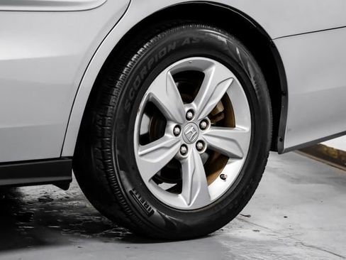 Used 2019 Honda Odyssey EX image 54