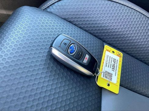 Used 2025 Subaru Outback Wilderness AWD/4WD image 14