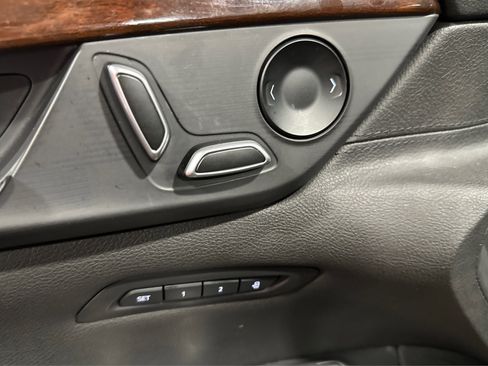 Used 2020 Cadillac CT6 Luxury image 17