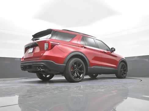 Used 2023 Ford Explorer ST w/ Equipment Group 401A AWD/4WD image 43