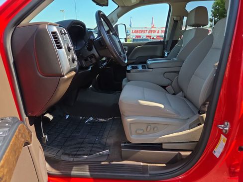Used 2017 Chevrolet Silverado 1500 LT w/ All Star Edition AWD/4WD image 19