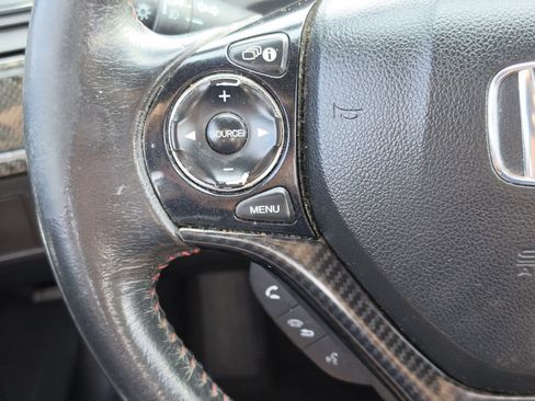 Used 2015 Honda Civic Si image 17