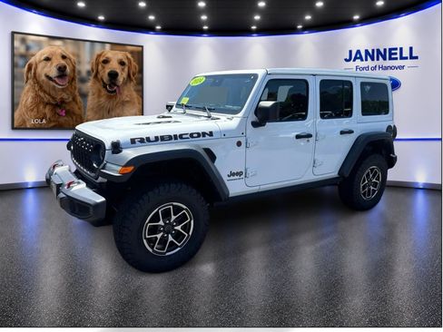 Used 2024 Jeep Wrangler Unlimited Rubicon w/ Technology Group AWD/4WD image 1