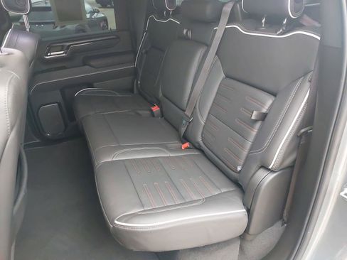 Used 2024 GMC Sierra 2500 AT4X w/ AT4X AEV Edition image 15