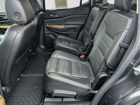 Used 2017 GMC Acadia Denali image 17