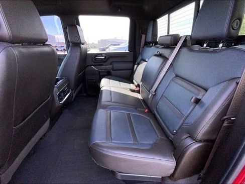 Used 2023 GMC Sierra 2500 Denali w/ Denali Ultimate Package AWD/4WD image 27