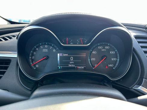 Used 2014 Chevrolet Impala LT w/ Convenience Package image 11