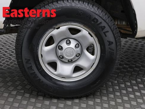 Used 2023 Toyota Tacoma SR RWD image 28