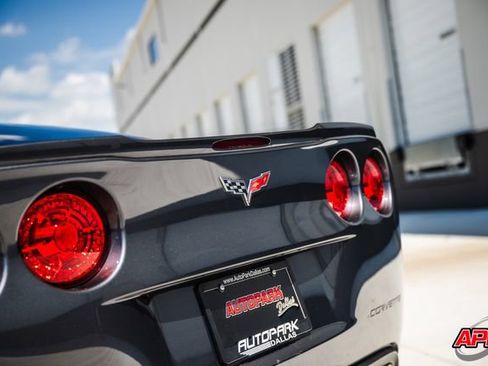 Used 2011 Chevrolet Corvette ZR1 w/ Preferred Equipment Group RWD image 34