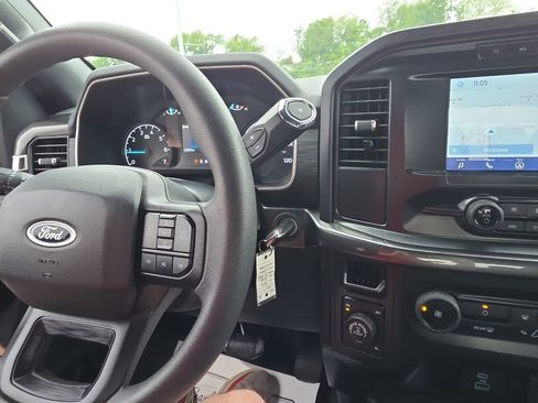 Used 2021 Ford F150 XL w/ STX Appearance Package AWD/4WD image 17