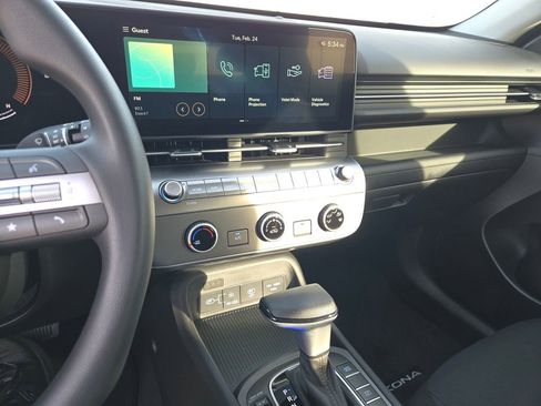New 2026 Hyundai Kona SE image 11