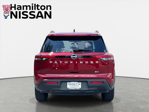 Used 2024 Nissan Pathfinder SV FWD image 3