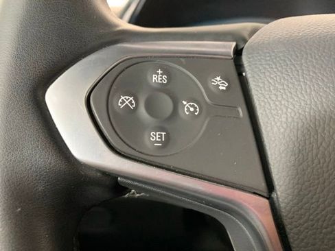 Used 2023 Chevrolet Traverse LT w/ LPO, Floor Liner Package AWD/4WD image 40